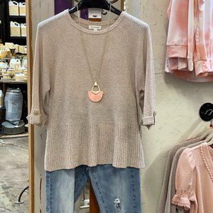 Flouncy Top